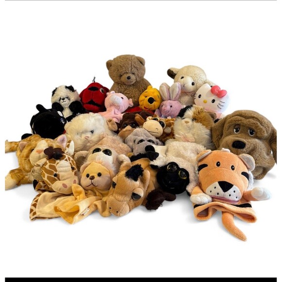 Hand Puppets Lot Of 22 Animals Vintage & Modern Clifford Cat Dog - Picture 1 of 7